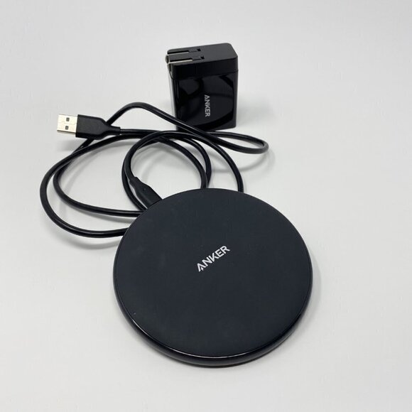 Anker PowerWave Pad Wireless Charger 10W Qi Fast Charging Pad With Wall Charger - Picture 3 of 9